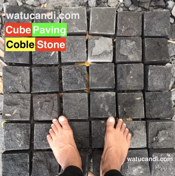 Jual Bahan Material Finishing Bangunan Tempel dindiing wallpaper wallclading batu alam andesit basalto bakar alur polos split face rough chisel paving ubin tegel carport flooring taman trotoar pedestrian pijakan interior exterior design dekorasi toko grosir harga murah produsen pabrik pengrajin candi hitam lava jogja natural stone tiles black lava pedra picisna bruta lisa kolam renang ikan hias moderen minimalis cantik elegan cirebon purwakarta brazil surabaya indonesia semarang sukabumi hijau garut kalimantan sulawesi bali lombok papua ntt ntb ria batam bengkulu sleman purworejo semarang jepara demak solo wonosobo bogor jakarta jember lempeng serit susun sirih teracotta disabilitas difabel ornamen pajangan ukiran rock bushhammer tumbled pahat loster grasblok conblock zeolit rematik kesehatan premium exportir manufacturer pabrik pemasok supplyer distributor terlengkap berkualitas kedutaan kandungan mineral zat aktif vulcanic limestone sandstone abu-abu grey dark pekat merah cupang coklat kuning doreng serai bali acak randok patern pola gunung merapi bantul jateng jatim jabar papua doreng serut palimanan paras krem keras marmer yellow green wastafel bati siku ukuran presisi kecil sedang besar partai mancanegara kota kabupaten pengiriman expedisi cargo pickup truk tronton kontainer.Coble Stone Cube Paving