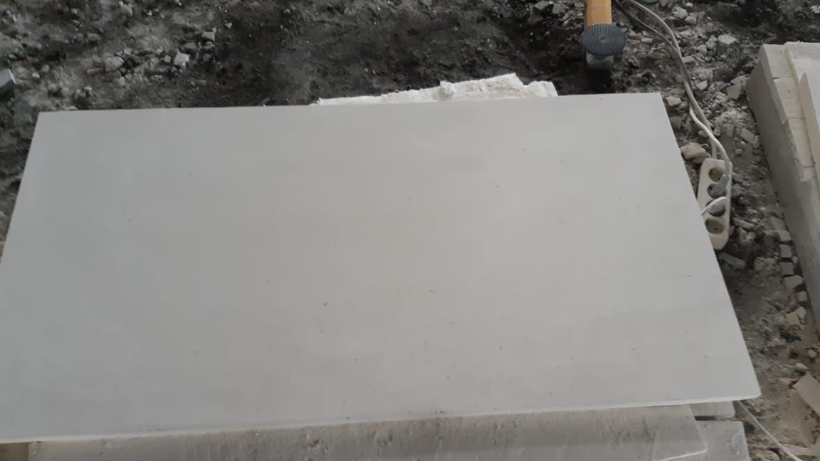 Limestone krem light beige