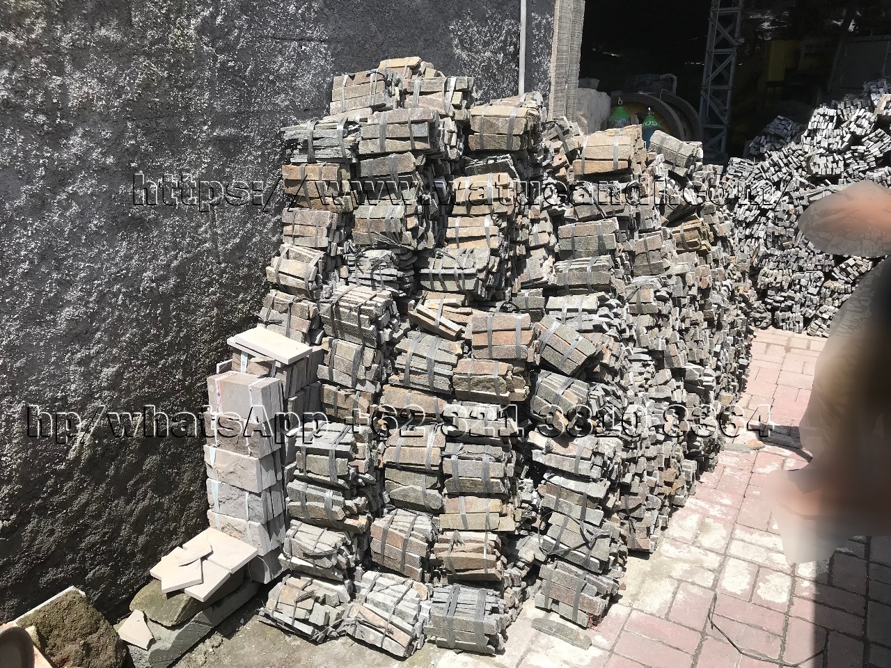 permukaan batu lempengan susun sirih slate2 permukaan batu lempengan susun sirih slate2